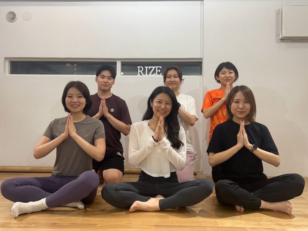 ヨガ講師生徒